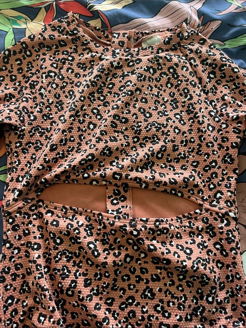 Long sleeved swimsuit new
